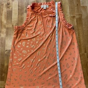 Michael Kore Sleeveless Ruffle Neck Paisley Tank Top - Tangerine
